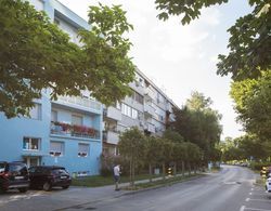 Spacious 2bdr Apartment With Beautiful Terrace Dış Mekan