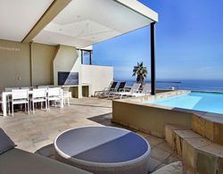 Spacious Camps Bay Holiday Apartment With Private Pool and Large Balcony Medburn Views Penthouse Oda