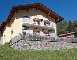 Spacious Farmhouse in See Tyrol near Skiing Dış Mekan