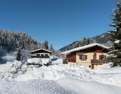 Spacious Holiday Home near Ski Area in Leogang Dış Mekan