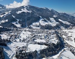 Spacious Apartment in Kleinarl near Ski Lift Dış Mekan