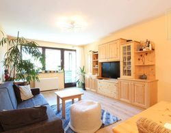 Spacious Apartment in Niedernsill With Citycentre Closeby Oda Düzeni