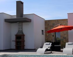 Spacious Villa in Salir de Mato With Private Pool, Terrace Dış Mekan