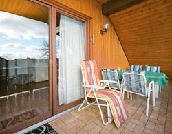 Spacious Apartment near Lake Constance with Covered Balcony Oda Düzeni