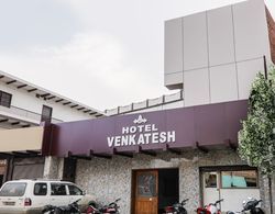 SPOT ON 60788 Hotel Venkatesh Dış Mekan