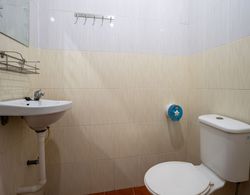 SPOT ON 89828 Hotel Seri Gemilang Banyo Tipleri