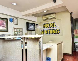 SPOT ON 90463 Hotel Bintang Kajang Lobi