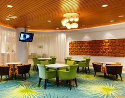SpringHill Suites Miami Downtown/Medical Center Bar