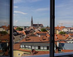 Stadtturm Regensburg Oda Manzaraları