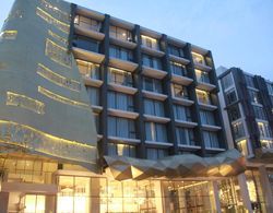 Stay with Nimman Hotel by JL Series Genel