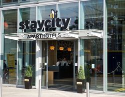 Staycity Aparthotels London Heathrow Dış Mekan