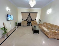 Step Inn Guest House Islamabad İç Mekan