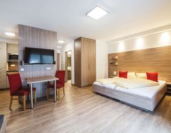 Striking Apartment in Kleinarl With Ski-storage, Parking & Balcony Oda Düzeni