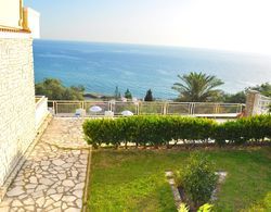 Studio Apartments Maria With Pool in Agios Gordios Beach Genel