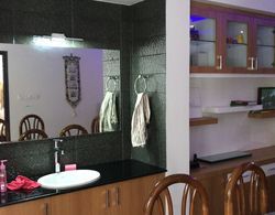 Stunning 2-bed Apartment in Thiruvananthapuram Banyo Tipleri