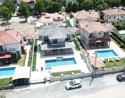 Stunning 4-bed Villa Grey 4 Bedrooms Private Pool Dış Mekan