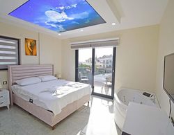 Stunning 4-bed Villa: Private Pool, Sauna & Hammam İç Mekan