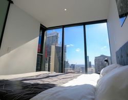Stunning Newly Furnished 2 Bedrooms Apartment Oda Manzaraları
