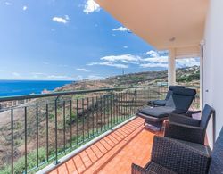 Stunning Apartment with sea view Oda Düzeni