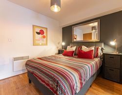 Stylish 1 Bedroom Apartment - Central Birmingham Cube and Mailbox Oda