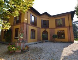 Stylish Holiday Home in Faenza Italy With Garden Öne Çıkan Resim