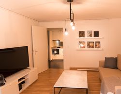 Stylish Apartment in the Heart of Zug by Airhome Oda Düzeni
