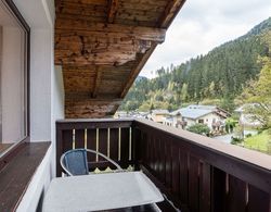 Stylish Apartment in Zell am See near Ski Area Oda Düzeni