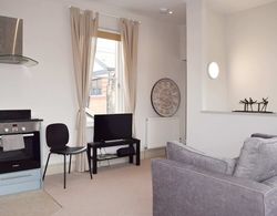 Stylish Light-filled 1 Bedroom Flat In Hammersmith Oda Düzeni