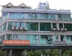 Subang Park Hotel Dış Mekan