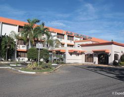 Subic International Hotel Dış Mekan