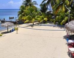 Sueno Del Mar Resort Plaj