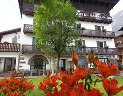 Suisse Hotel Öne Çıkan Resim