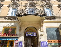 Suites 13 Budapest Dış Mekan