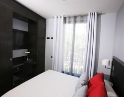 Suites Center Barcelona Genel
