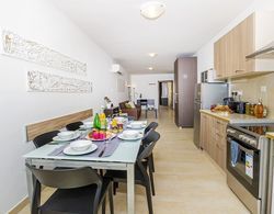 Summer Breeze Comfort Apartments by Getaways Malta İç Mekan