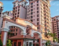 Sunset & Seaview Vacation Condos at Marina Court Resort Condo Dış Mekan