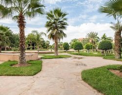 Superbe Appart Mega Terrasse Piscine big Jardin Dış Mekan