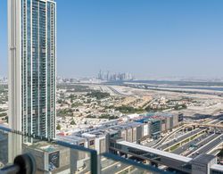 SuperHost - Glamorous Apt with Terrace Overlooking Skyline I Address Dubai Mall Oda Manzaraları