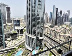 SuperHost - Lofty Studio with Breathtaking Burj Khalifa View Oda Manzaraları