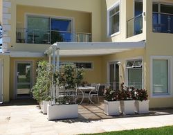 Superior 4-star-apartment Graded by Aa and Tgcsa Close to Constantia Wineroute Öne Çıkan Resim