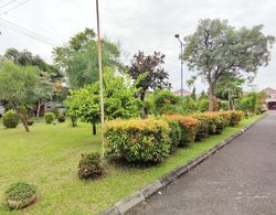 Surabaya Homey near ITS Dış Mekan