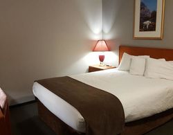 SureStay Plus Hotel by Best Western Lethbridge Genel
