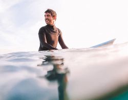 Surfer's Den Ericeira Genel