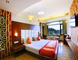 Hotel Surya Oda Manzaraları
