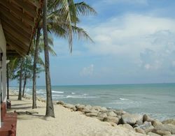 Sutra Beach Resort, Terengganu Plaj