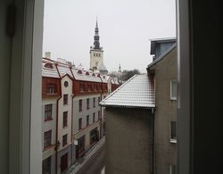 Tallinn City Apartments Old Town Suites Oda Manzaraları