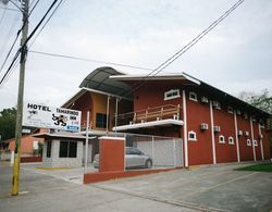 Tamarindo Inn Dış Mekan