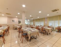 Hotel Taormina Yerinde Yemek