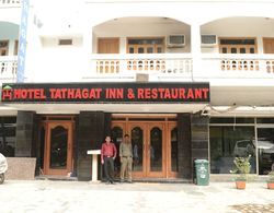 Hotel Tathagat Inn Dış Mekan