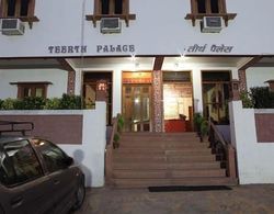 Hotel Teerth Palace Dış Mekan